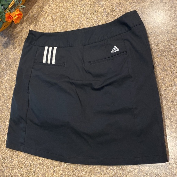 Adidas ClimaCOOL Black and White Skort Size 6 - Picture 8 of 17